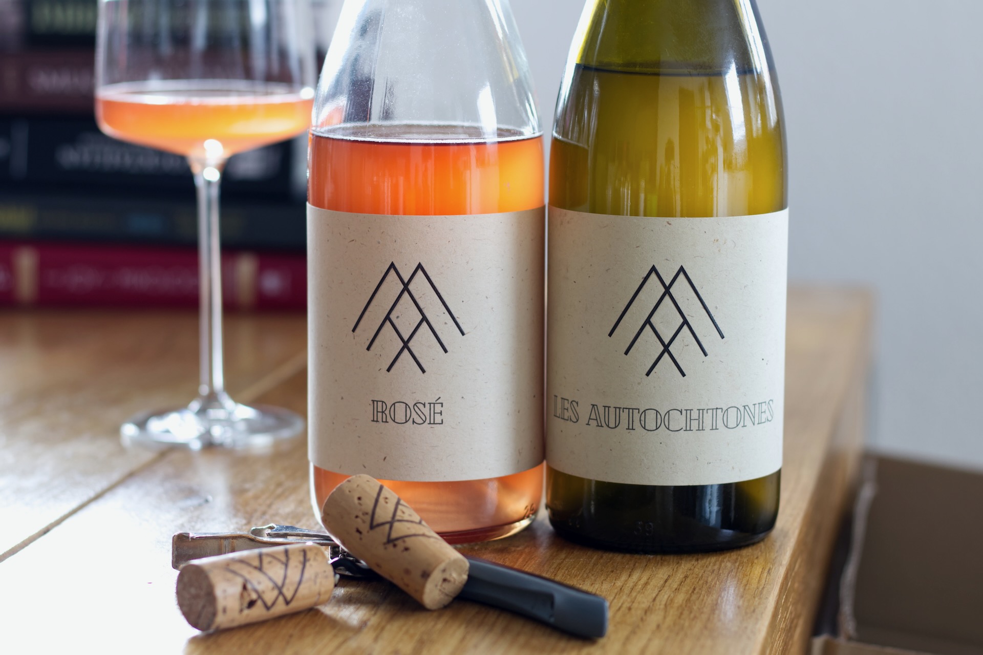 Ich Trinke Täglich Eine Flasche Wein Forum Zwei Flaschen Max sein Wein · saufwein